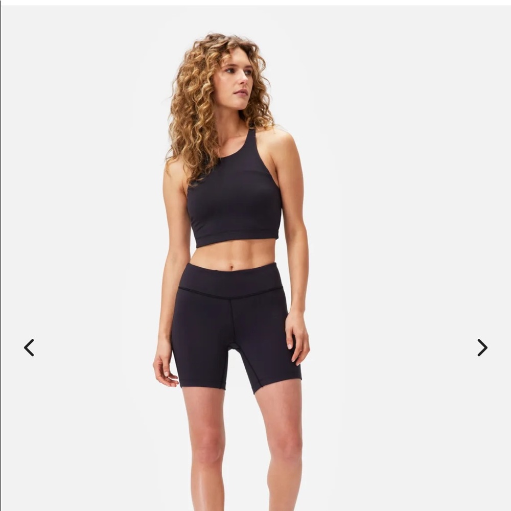 Outdoor Voices Move Free 6’’ Biker Short